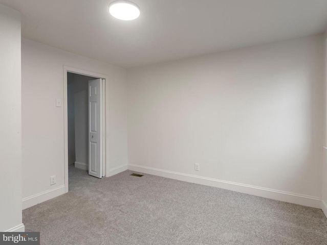 322 S POPPLETON ST, Baltimore, MD 21230