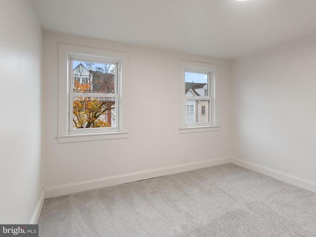 322 S POPPLETON ST, Baltimore, MD 21230