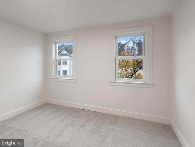 322 S POPPLETON ST, Baltimore, MD 21230