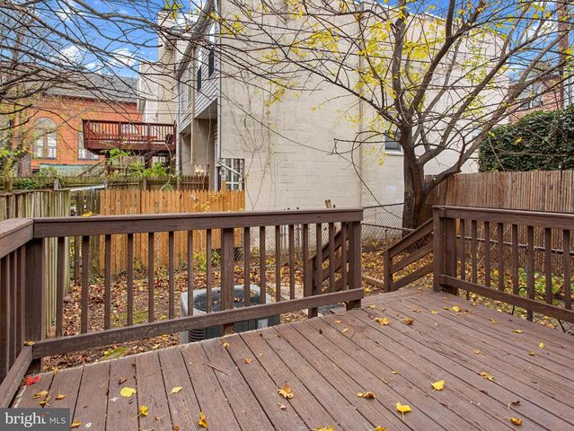 322 S POPPLETON ST, Baltimore, MD 21230