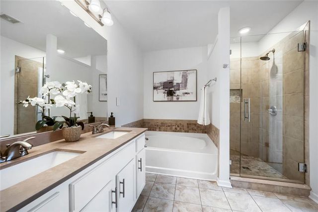 3827 Chattahoochee Summit Drive SE 6, Atlanta, GA 30339