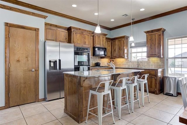 3412 NE Southridge Lane, Piedmont, OK 73078