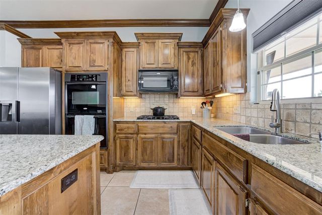 3412 NE Southridge Lane, Piedmont, OK 73078