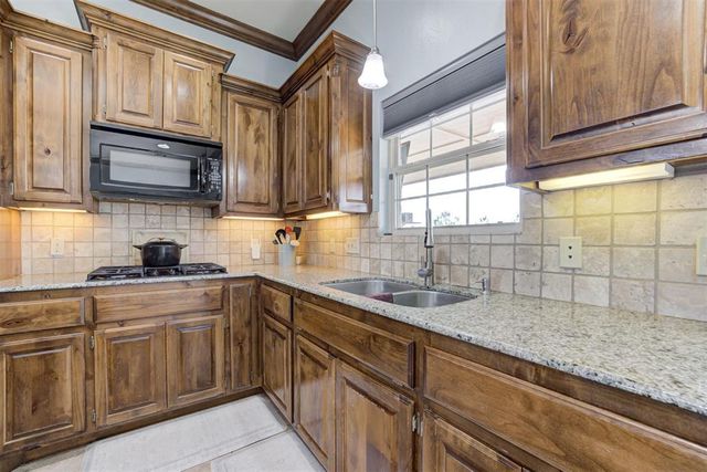 3412 NE Southridge Lane, Piedmont, OK 73078