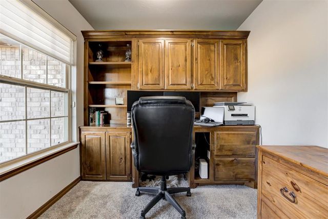 3412 NE Southridge Lane, Piedmont, OK 73078