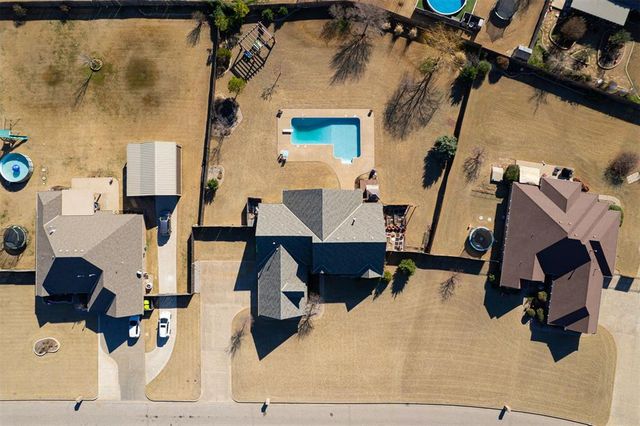 3412 NE Southridge Lane, Piedmont, OK 73078