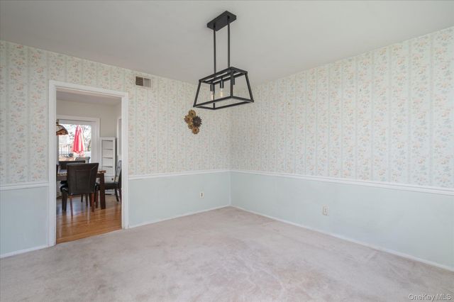 123 Wedgewood Drive, Coram, NY 11727