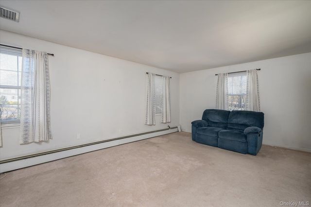 123 Wedgewood Drive, Coram, NY 11727