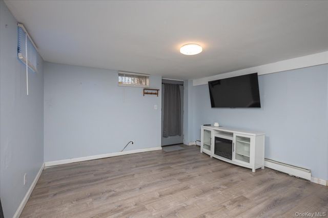 123 Wedgewood Drive, Coram, NY 11727