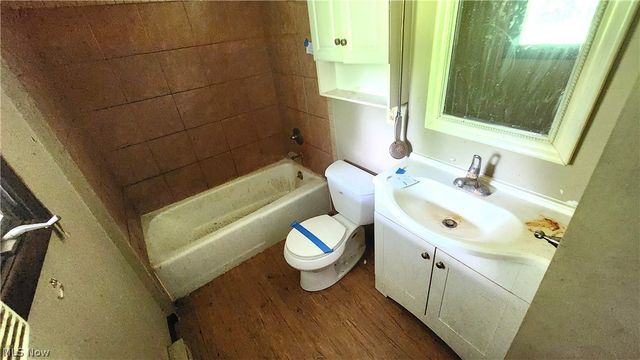17866 Leggett Road, Montville, OH 44064