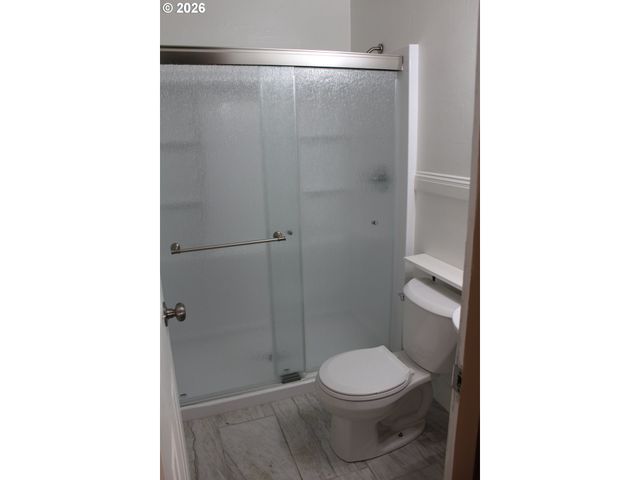 2906 E 12TH St, Vancouver, WA 98661