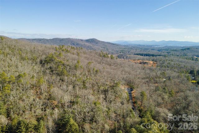 99999 Caddis Lane 92, Horse Shoe, NC 28742