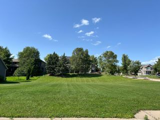609 Afton Drive, Northfield, MN 55057