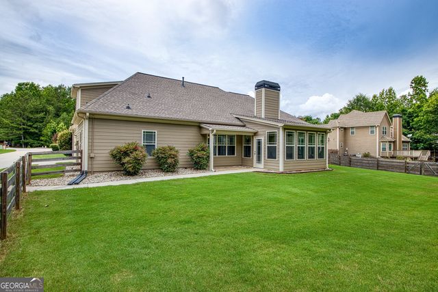 254 Magnolia Place Drive, Senoia, GA 30276