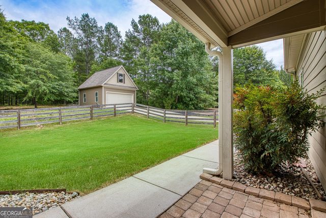 254 Magnolia Place Drive, Senoia, GA 30276