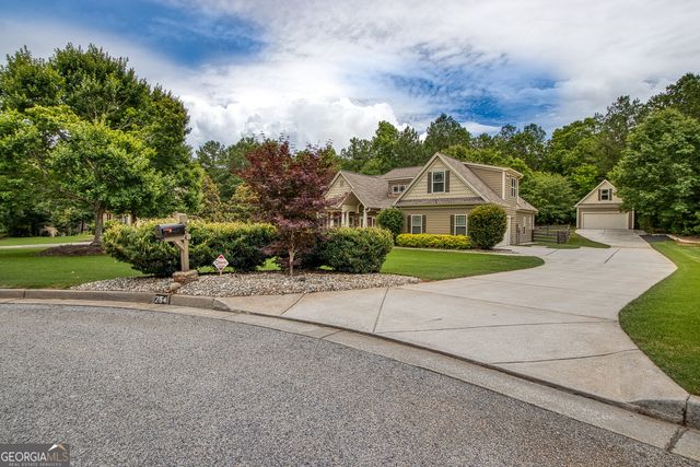 254 Magnolia Place Drive, Senoia, GA 30276