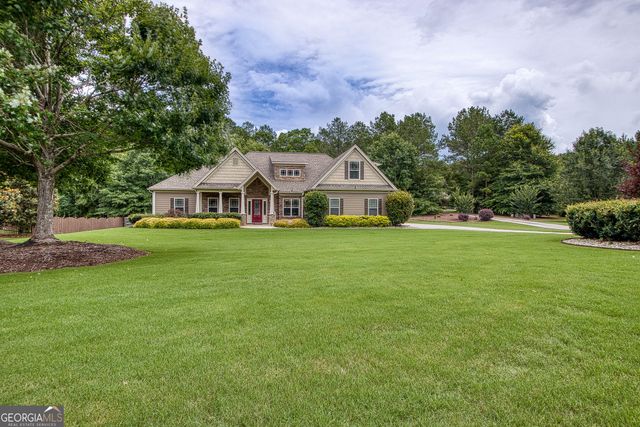 254 Magnolia Place Drive, Senoia, GA 30276