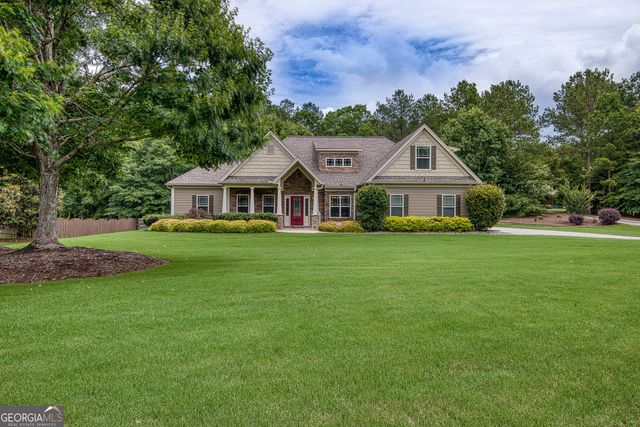 254 Magnolia Place Drive, Senoia, GA 30276