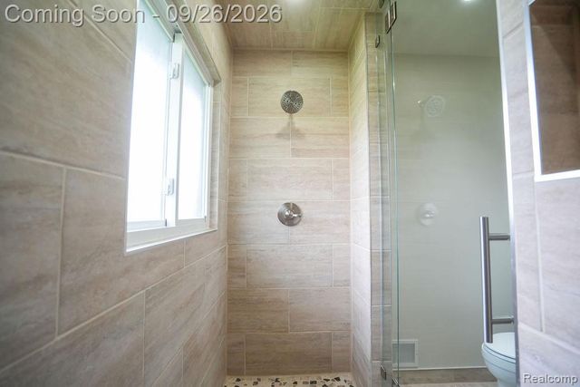 18071 Ryanwood Drive, Riverview, MI 48193