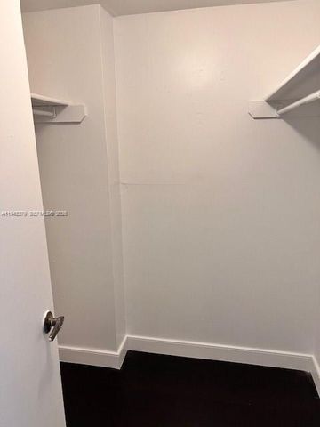 498 NW 165th St Rd D-503, Miami, FL 33169