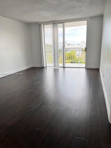 498 NW 165th St Rd D-503, Miami, FL 33169