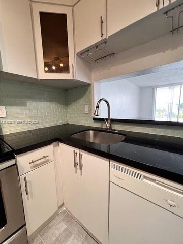 498 NW 165th St Rd D-503, Miami, FL 33169