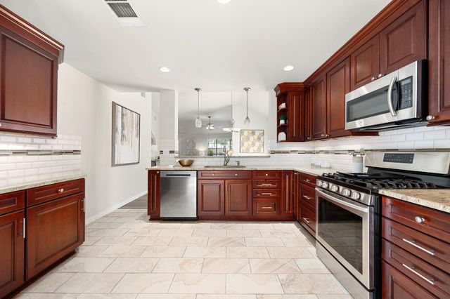 2209 Emmett PKWY, Austin, TX 78728