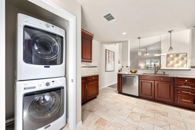 2209 Emmett PKWY, Austin, TX 78728