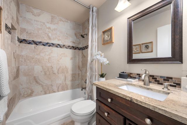 2209 Emmett PKWY, Austin, TX 78728