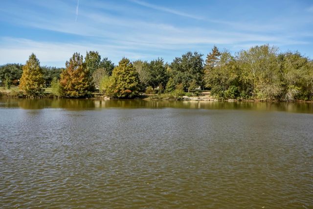 2209 Emmett PKWY, Austin, TX 78728