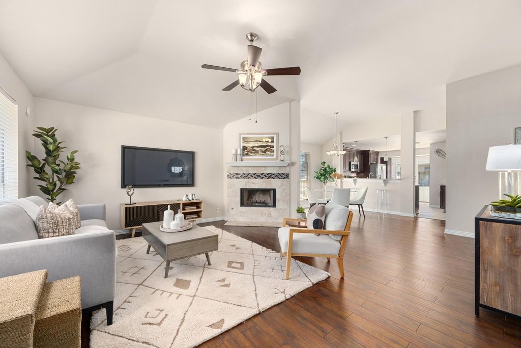 2209 Emmett PKWY, Austin, TX 78728