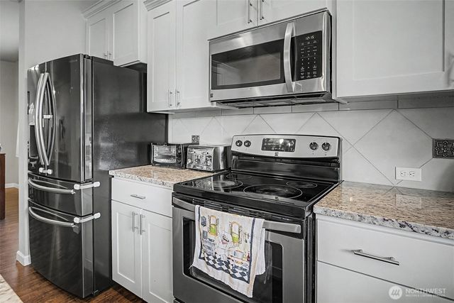 502 Carrier Avenue SW, Orting, WA 98360
