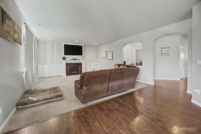 502 Carrier Avenue SW, Orting, WA 98360