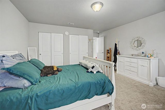 502 Carrier Avenue SW, Orting, WA 98360