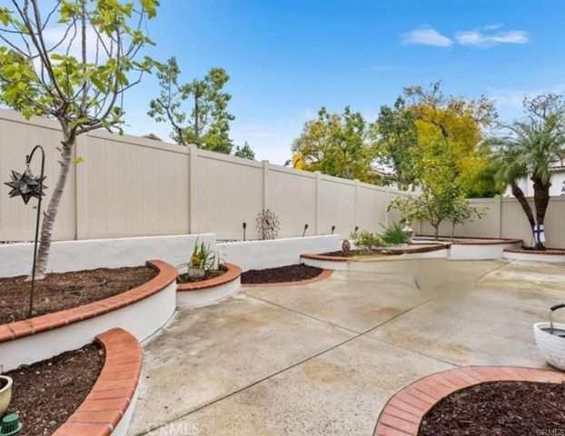 7 Via Encanto, Rancho Santa Margarita, CA 92688