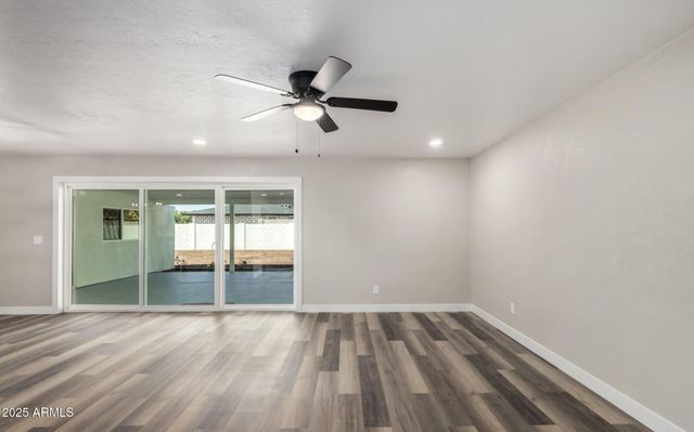 4402 E Mitchell Drive, Phoenix, AZ 85018