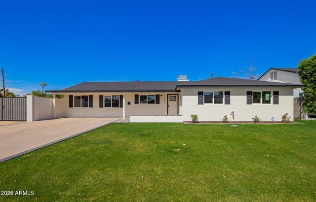 4402 E Mitchell Drive, Phoenix, AZ 85018