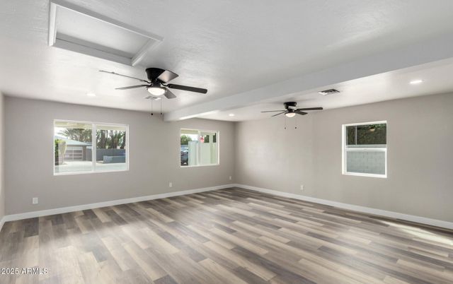 4402 E Mitchell Drive, Phoenix, AZ 85018
