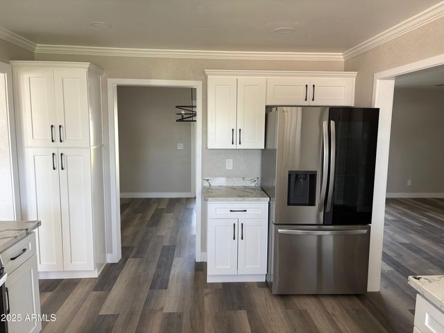 4402 E Mitchell Drive, Phoenix, AZ 85018