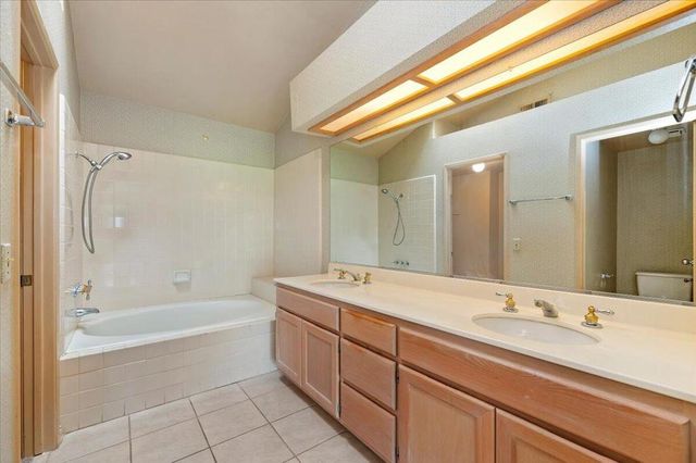 41572 Resorter Boulevard, Palm Desert, CA 92211