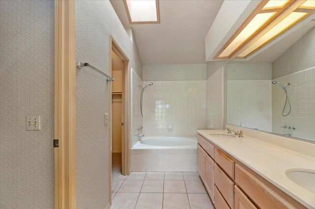 41572 Resorter Boulevard, Palm Desert, CA 92211