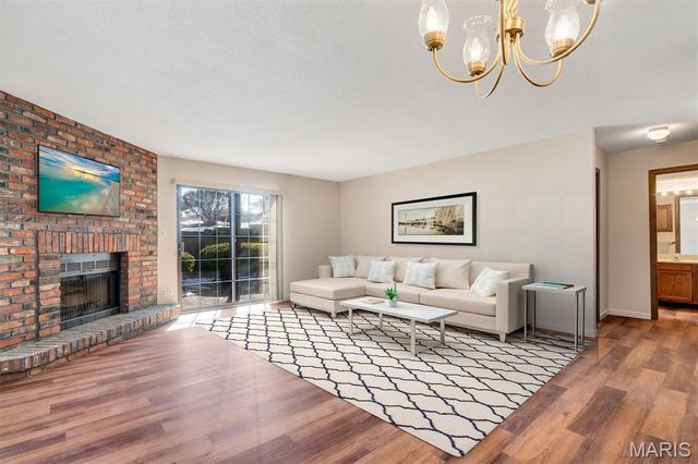 1436 Heritage Landing 108, St Charles, MO 63303