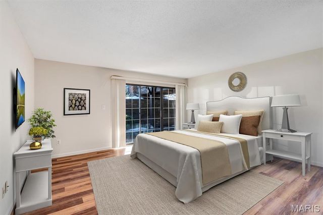 1436 Heritage Landing 108, St Charles, MO 63303