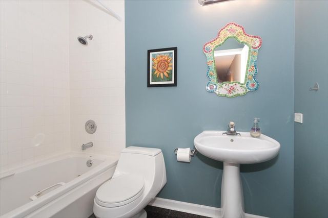 3404 Green Pastures Road, Carpentersville, IL 60110