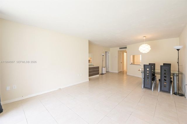 1680 NE 191st St 107-2, Miami, FL 33179