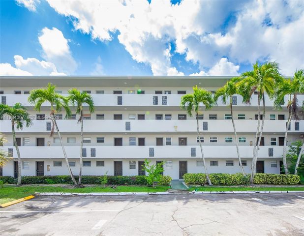 1680 NE 191st St 107-2, Miami, FL 33179