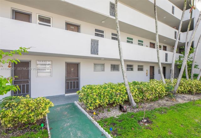 1680 NE 191st St 107-2, Miami, FL 33179