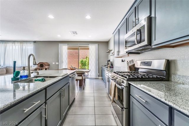 5981 Smith Valley Road, Las Vegas, NV 89148