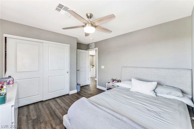 5981 Smith Valley Road, Las Vegas, NV 89148