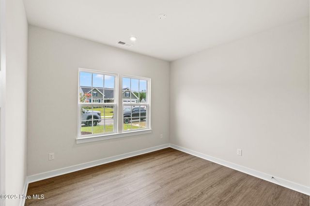 2210 Webfoot Drive NE, Bolivia, NC 28422